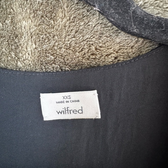 Aritzia Wilfred Croisees Romper - Picture 3 of 5